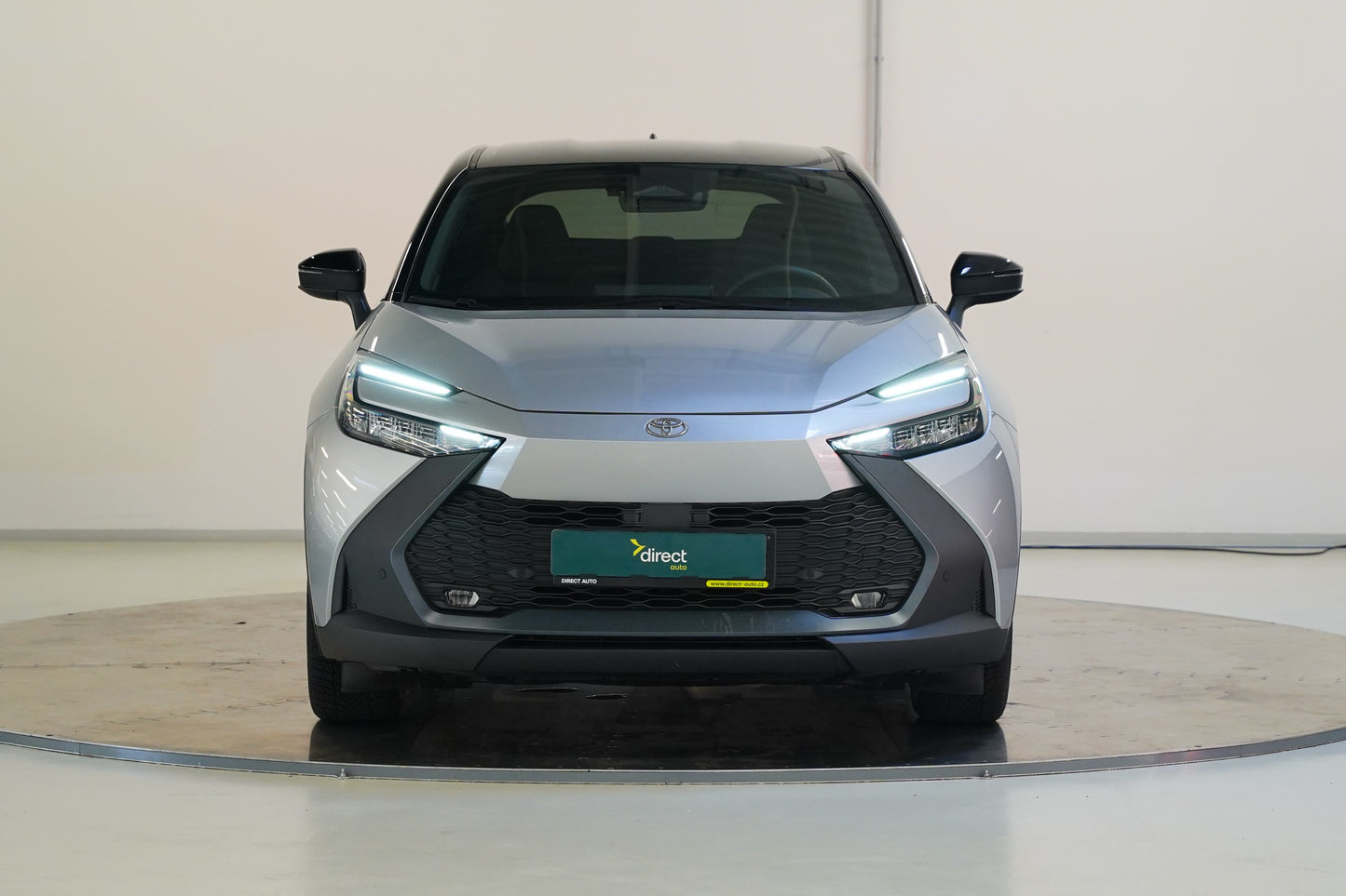 Toyota C-HR 1.8 hybrid 72KW