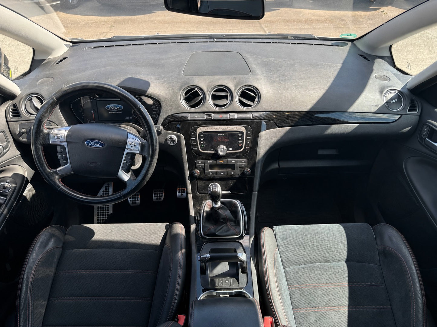 Ford S-MAX 2.2 TDCi 147 kW