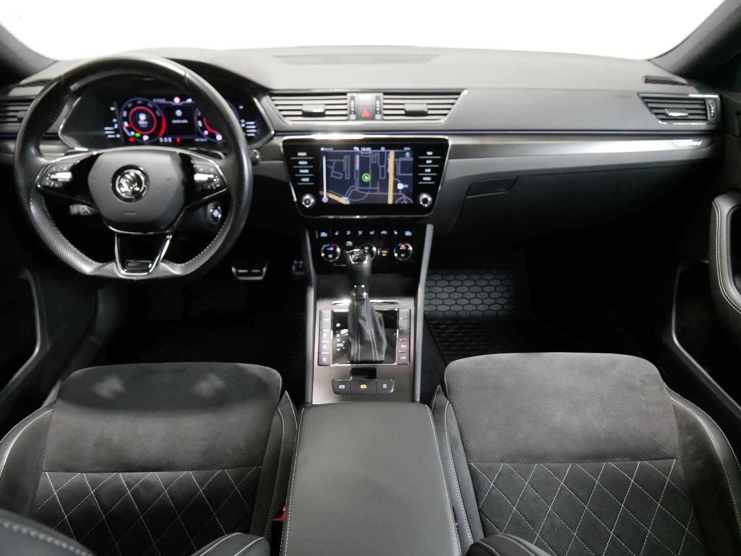 Škoda Superb 2.0 TSI 140 kW Sportline