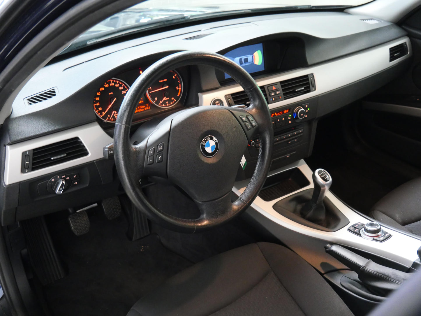 BMW Řada 3 320d 135 kW Touring