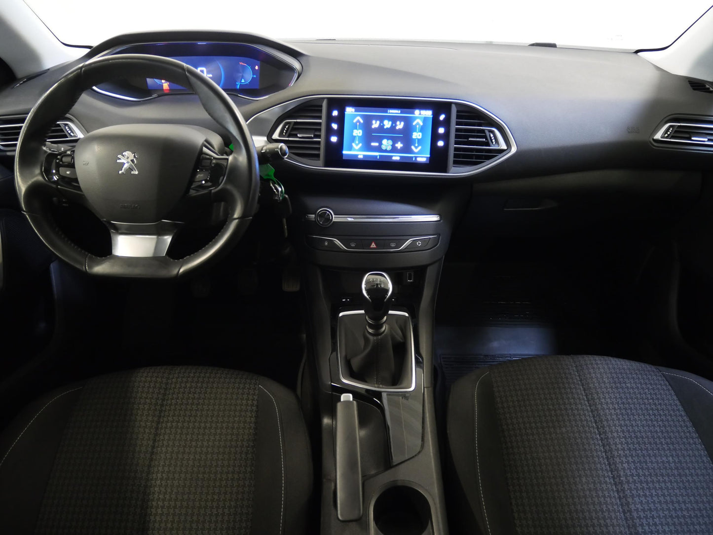 Peugeot 308 1.5 BlueHDI 96 kW ACTIVE PACK