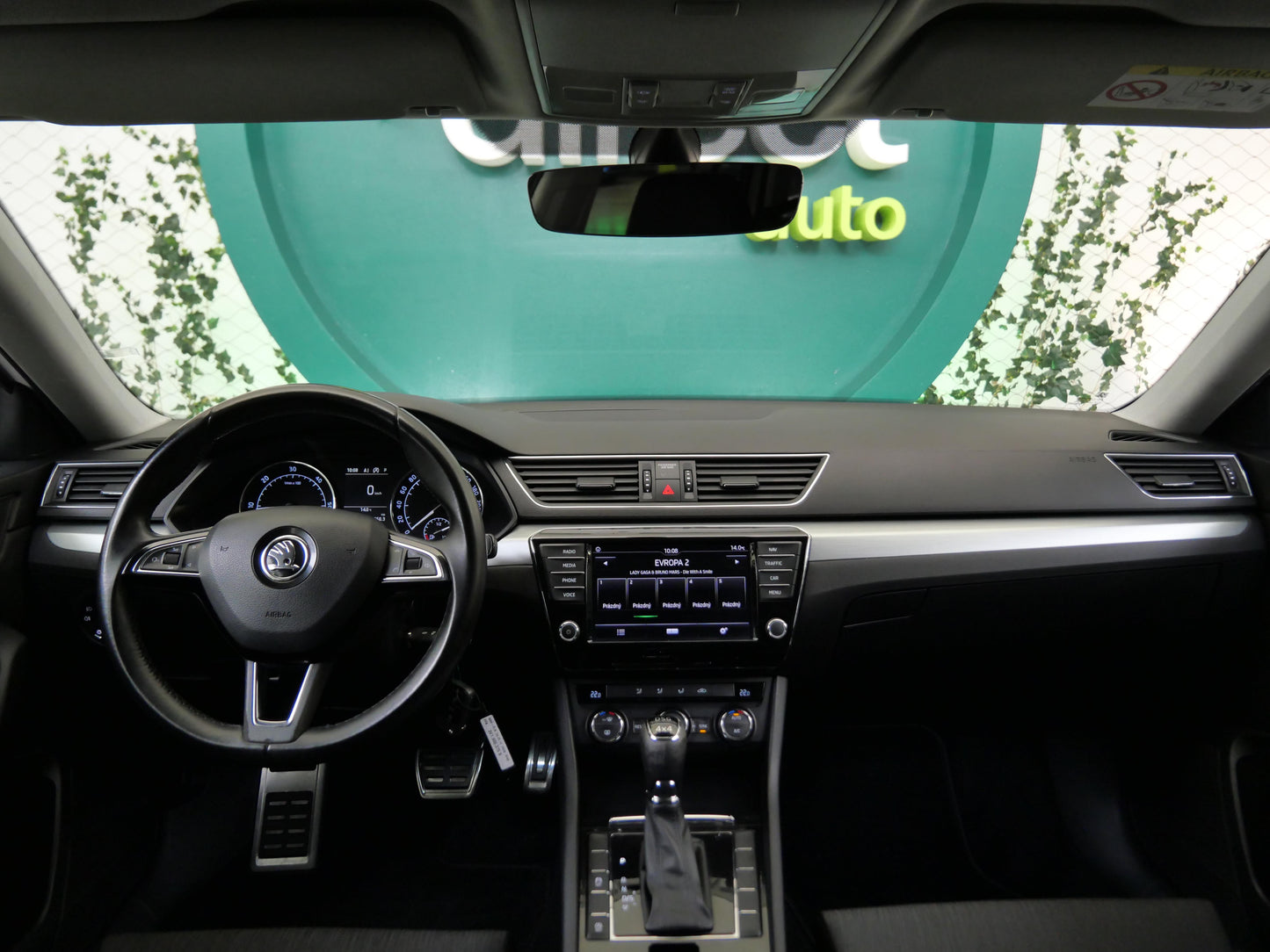 Škoda Superb 2.0 TDI 140kW DSG 4x4 Ambition