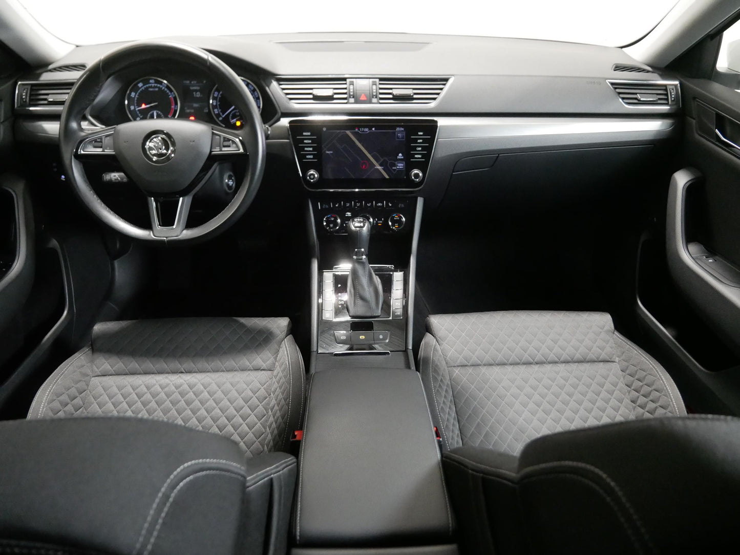 Škoda Superb 2.0 TSI 200 kW Style