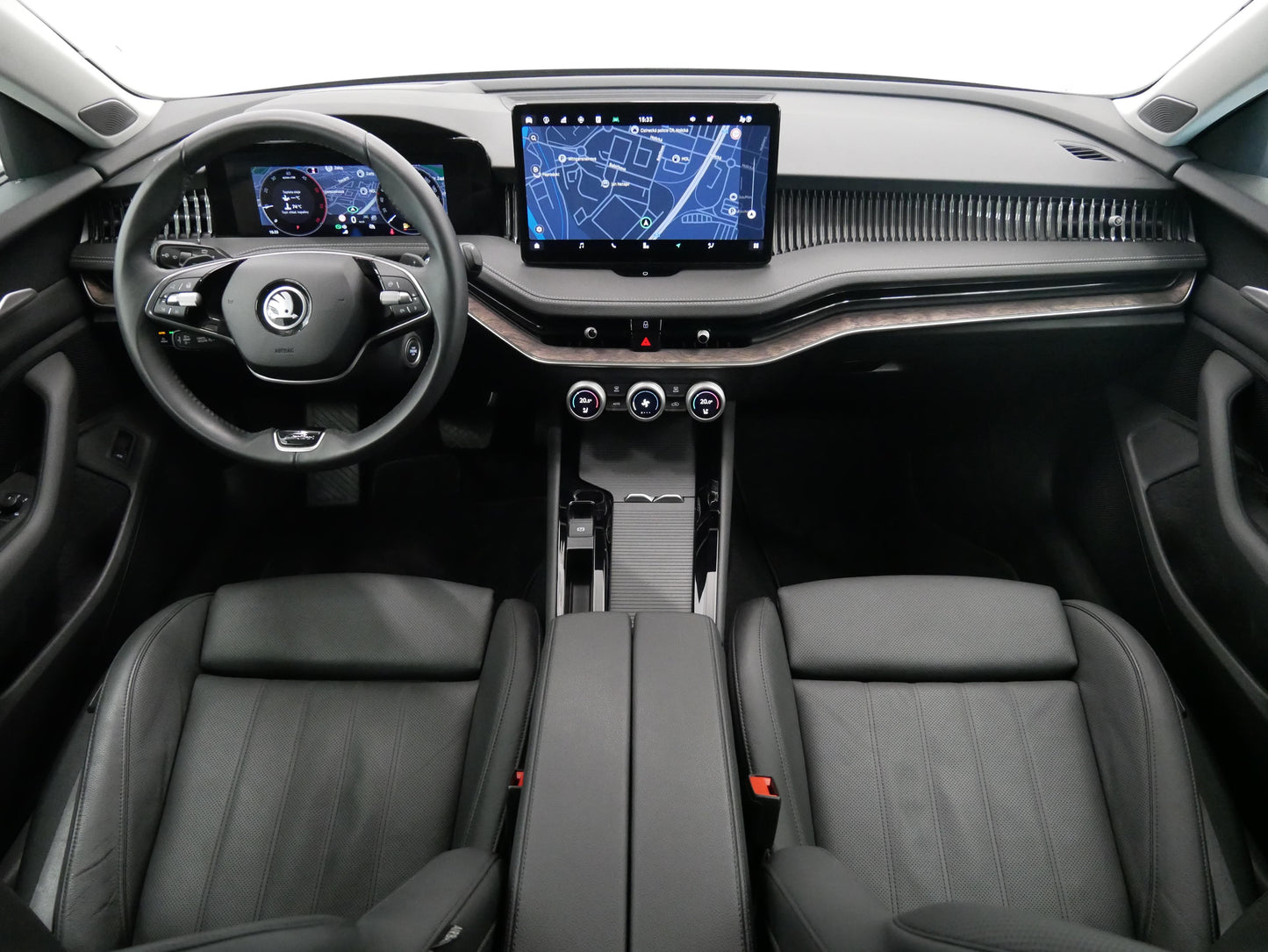 Škoda Superb 2.0 TDI 110 kW L&K