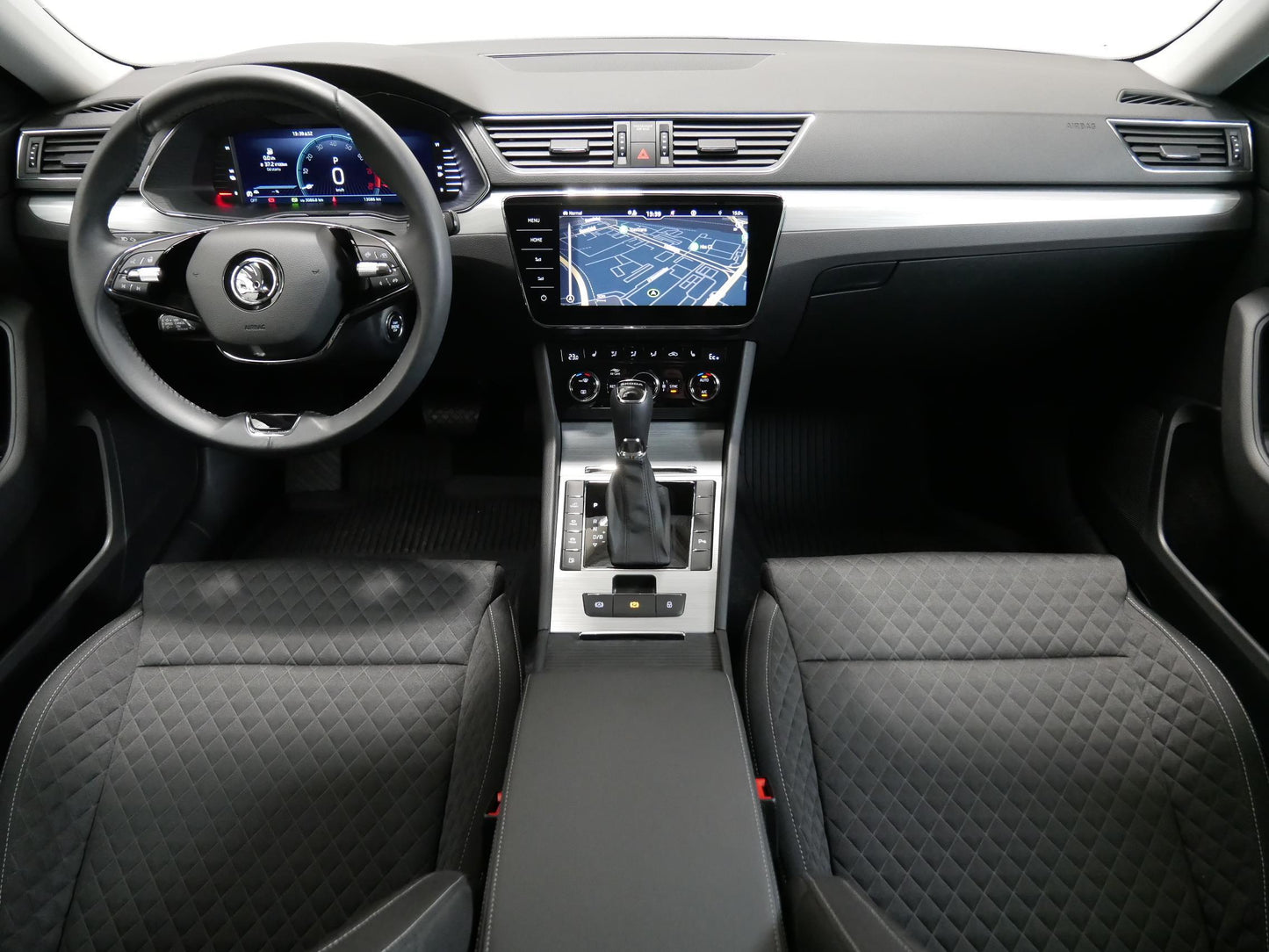Škoda Superb 1.4 TSI iV 115 kW Ambition