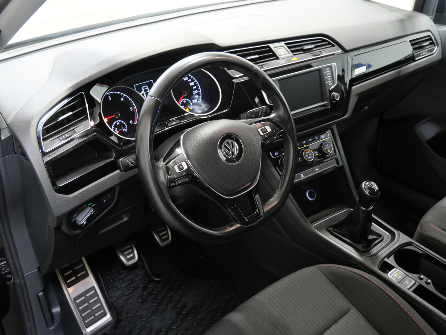 Volkswagen Touran 1.6 TDI 85 kW Comfortline.