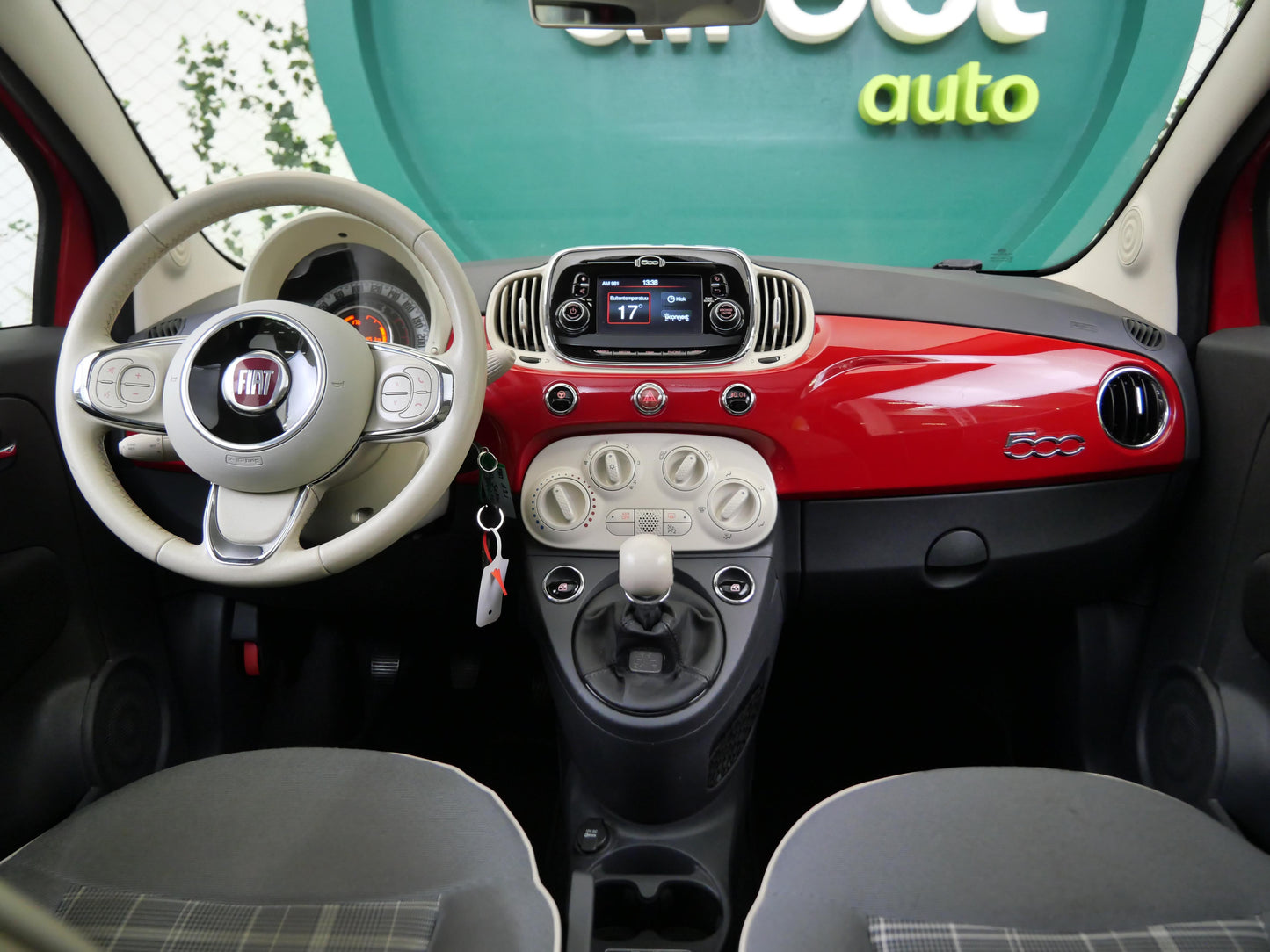 Fiat 500 1.2 i 51 kW Lounge