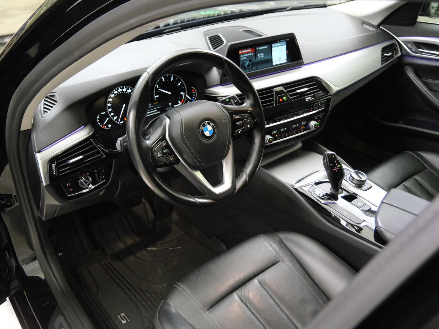 BMW Řada 5 520d xDrive 140 kW