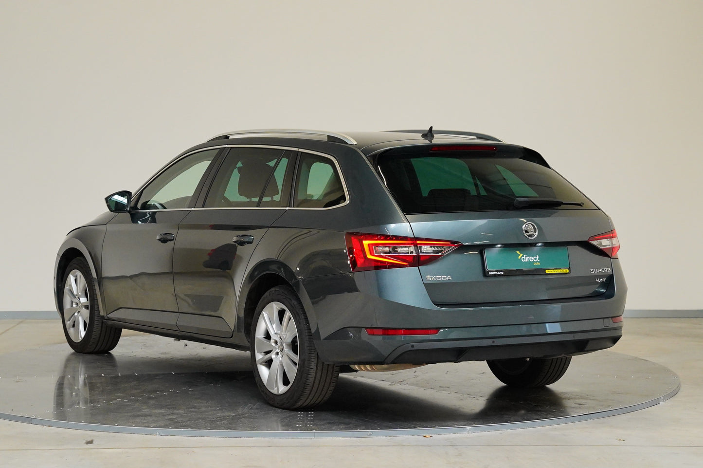 Škoda Superb 2.0 TDI 140 kW 4x4 DSG Style