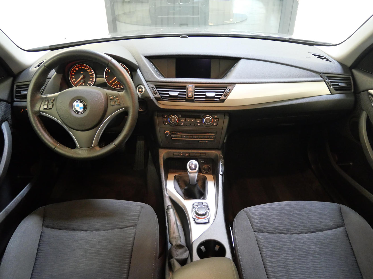 BMW X1 sDrive 18i 110 kW