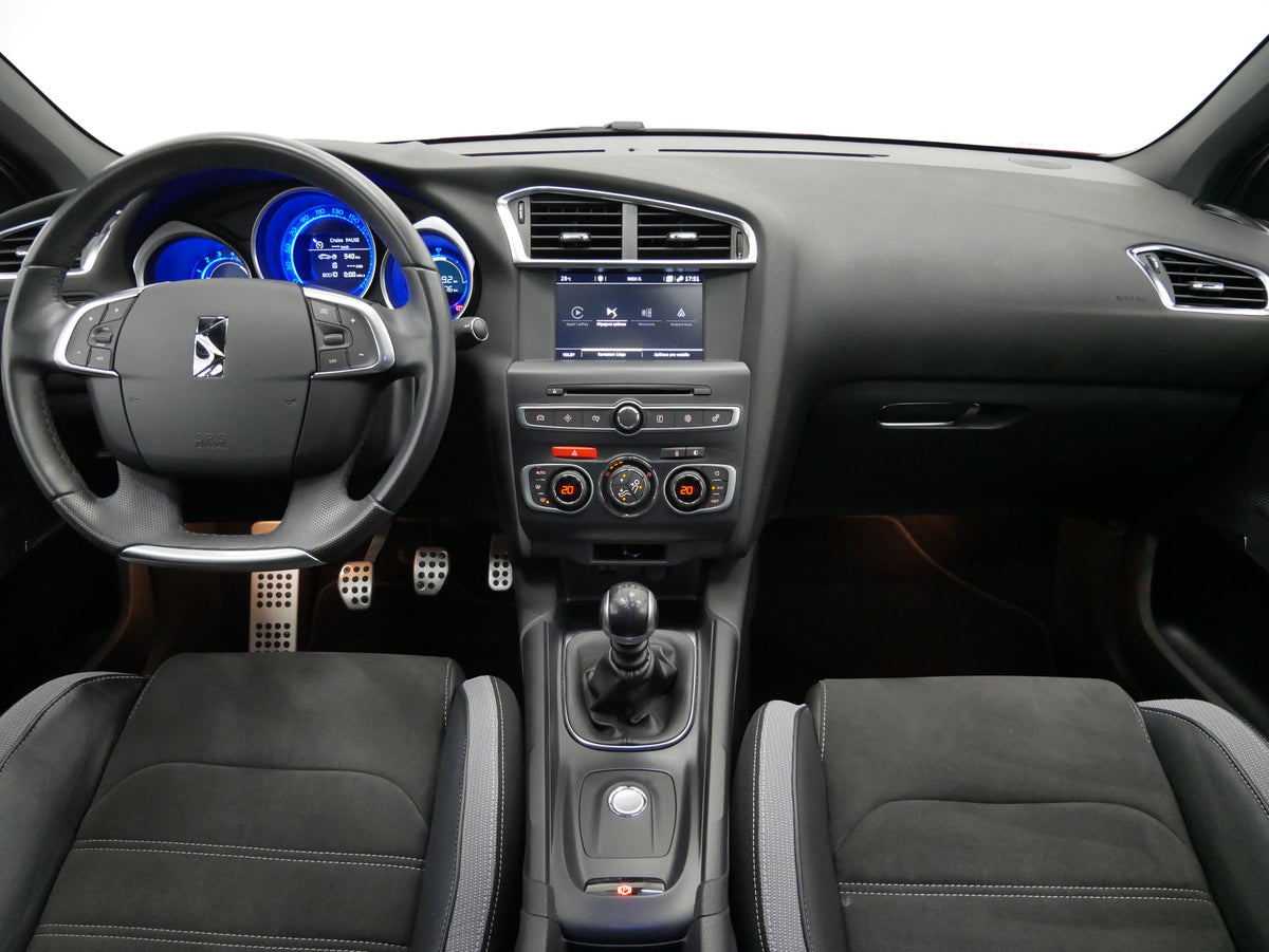 DS 4 1.6 e-HDI 88 kW Electroshot – foto 5