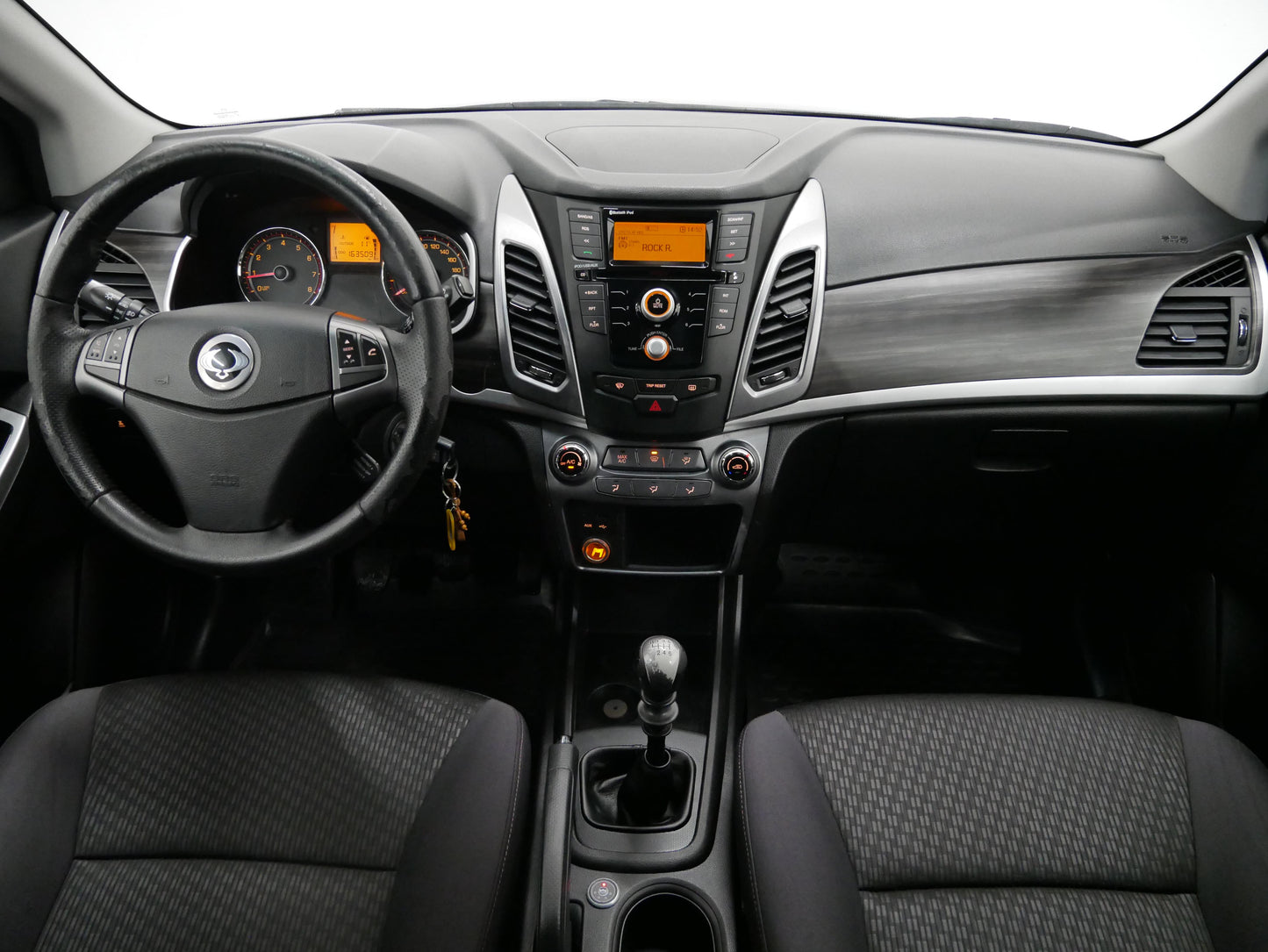 Ssang Yong Korando 2.0i + LPG