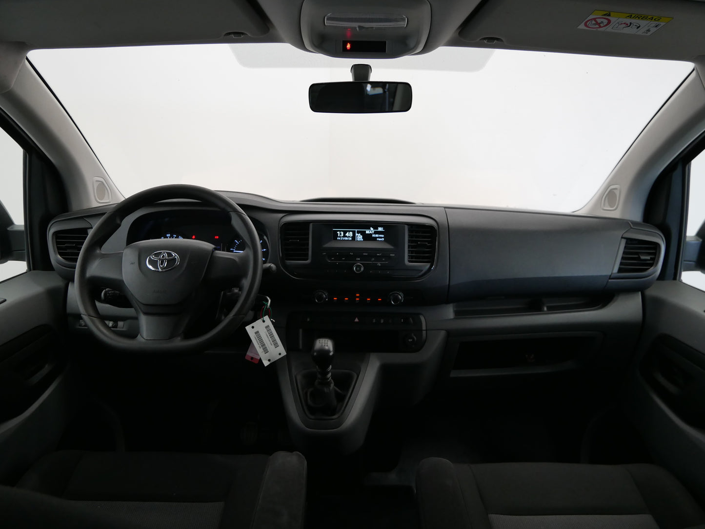 Toyota Proace 1.5D 88 kW 8 míst