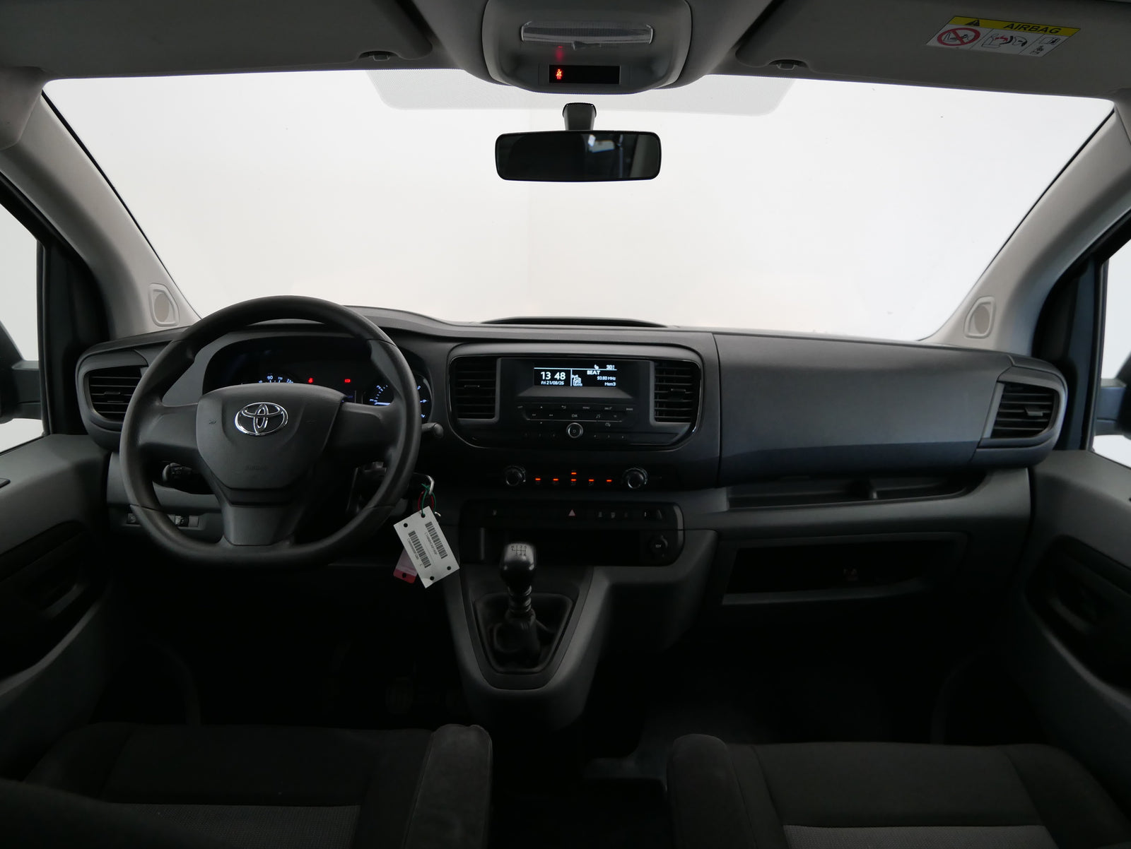 Toyota Proace 1.5D 88 kW 8 míst – foto 5