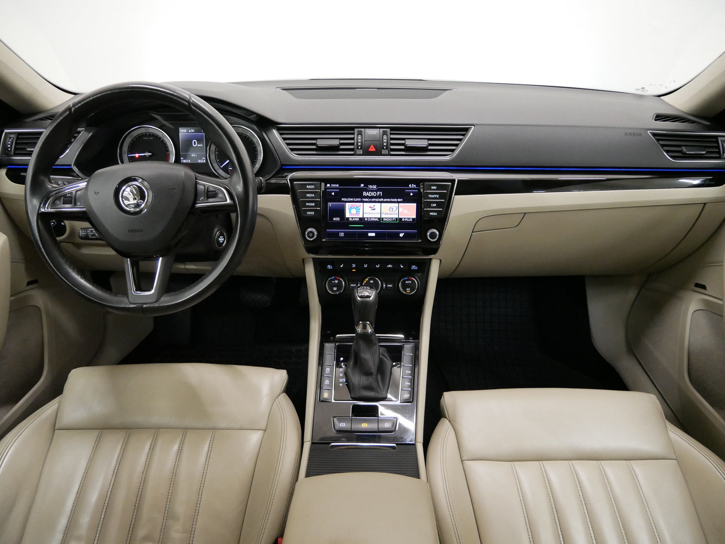 Škoda Superb 2.0TDi 140 kW 4x4 L&K