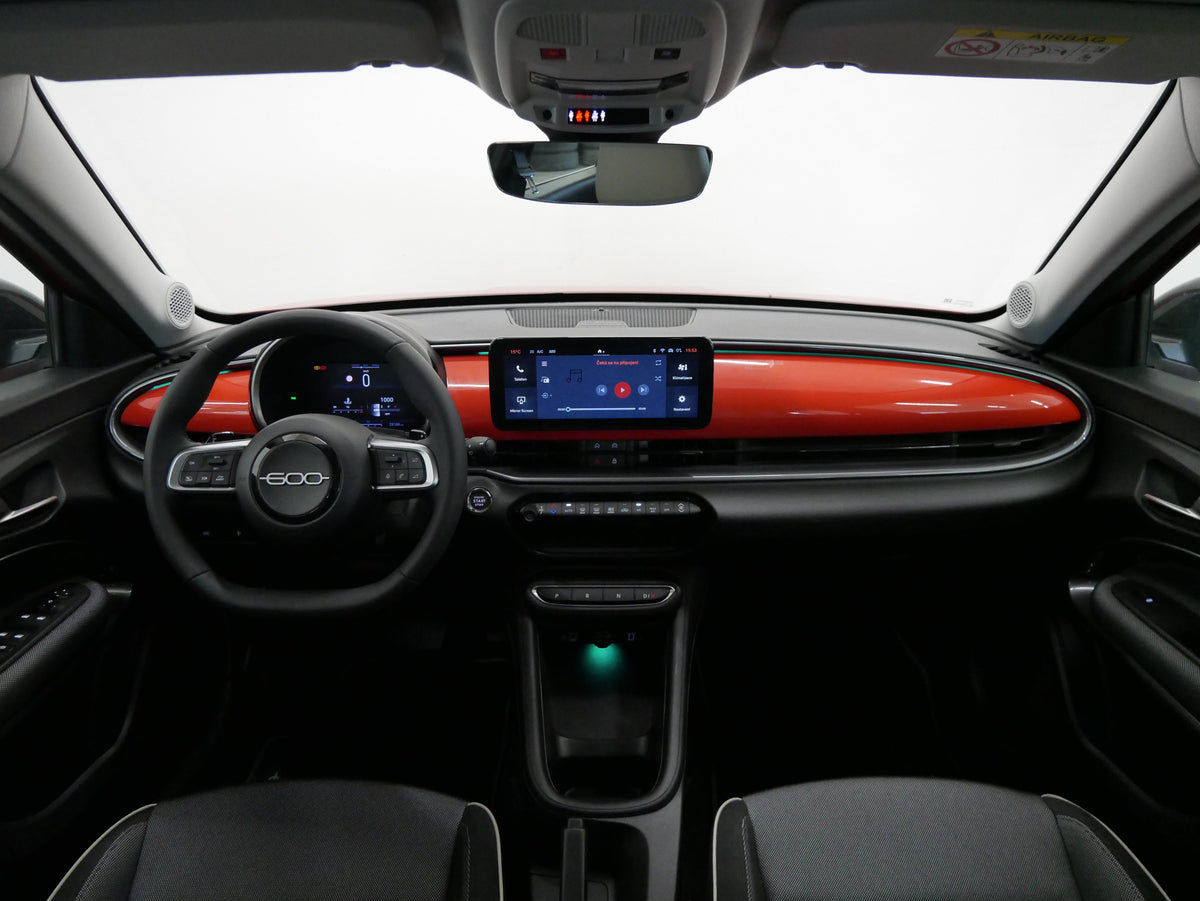 Fiat 600e 1.2 Turbo 100kW LaPrima hybrid