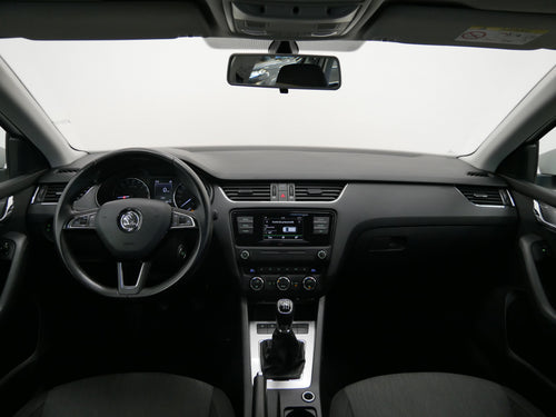 Škoda Octavia 2.0 TDI 110kW Style – foto 5