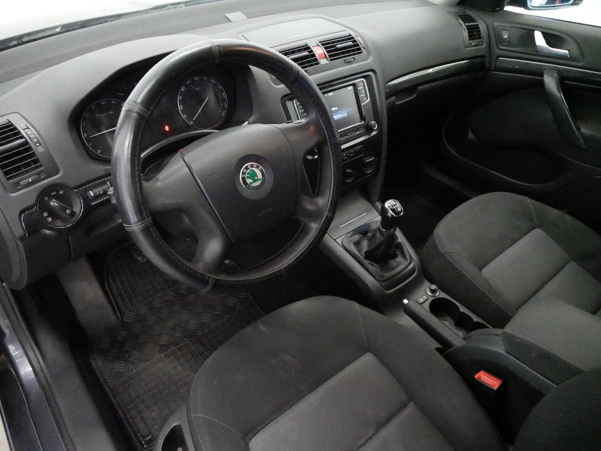 Škoda Octavia 1.9 TDI 77 kW Ambiente – foto 5