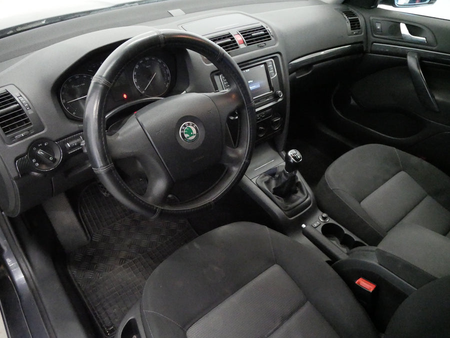 Škoda Octavia 1.9 TDI 77 kW Ambiente – foto 5