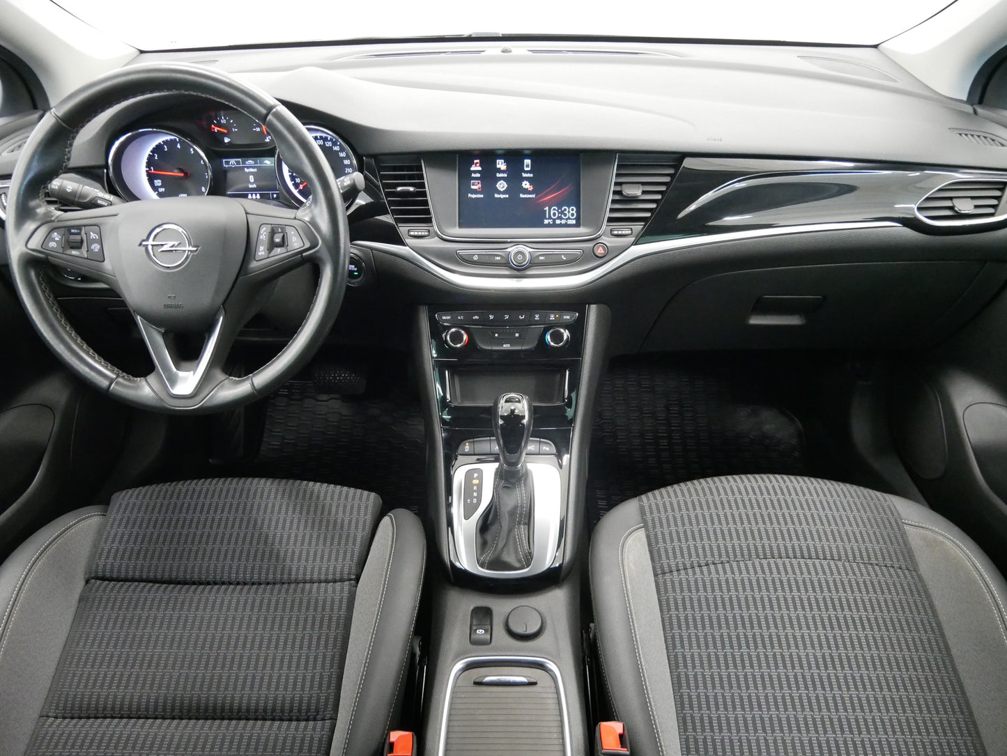 Opel Astra 1.4 Turbo 107 kW Elegance