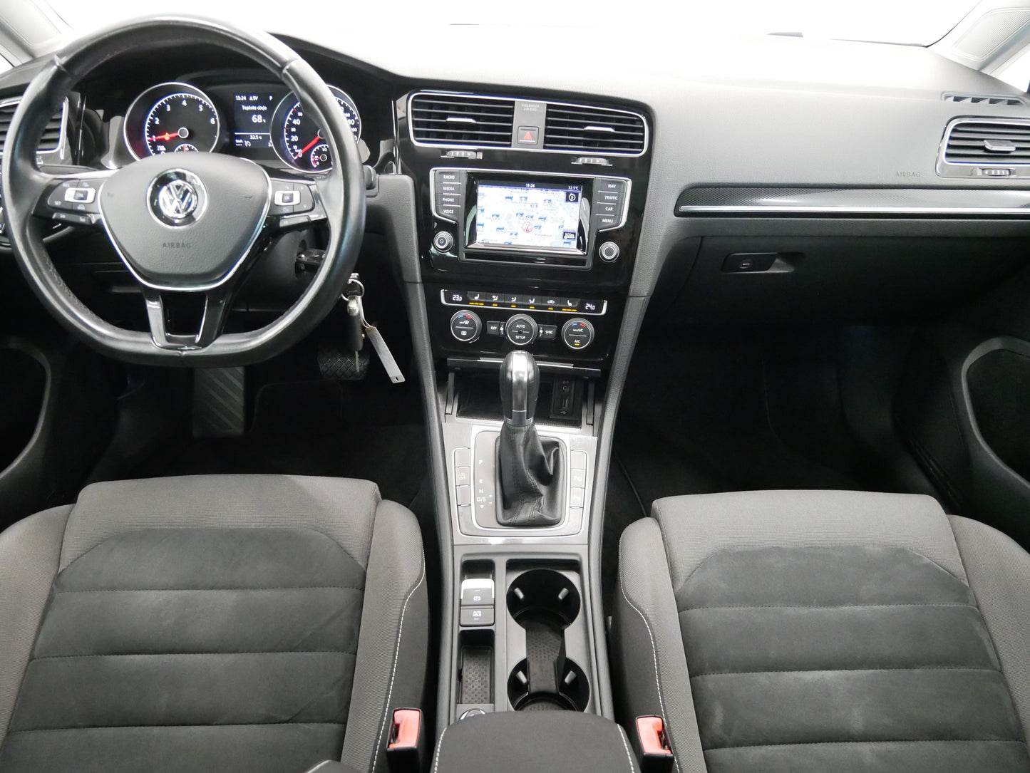 Volkswagen Golf 1.4 TSI 103 kW