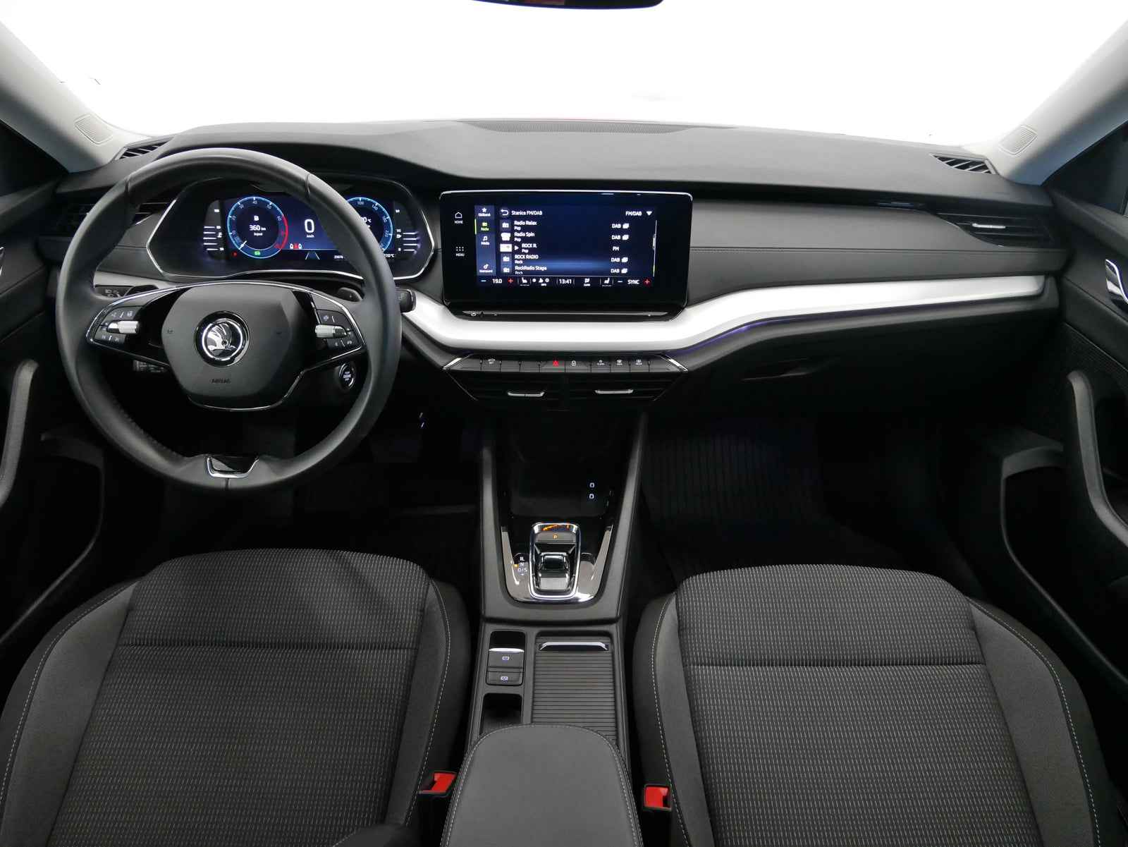 Škoda Octavia 1.5 TSI M-HEV 110 kW Ambition – foto 5