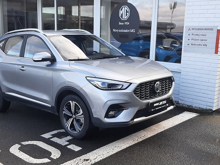 MG ZS 1.5 DVVT Essential