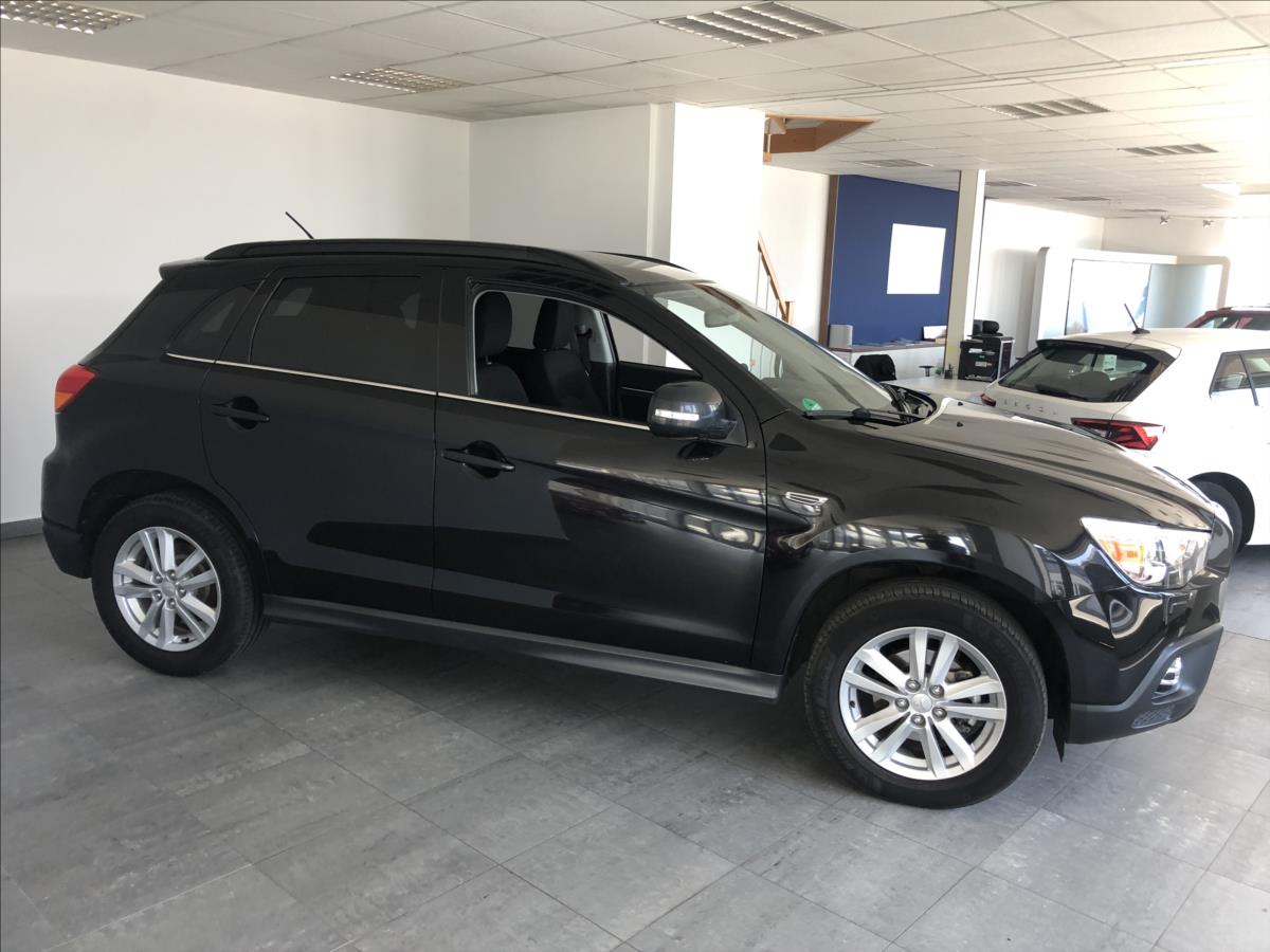 Mitsubishi ASX 1.8 DI-D INVITE