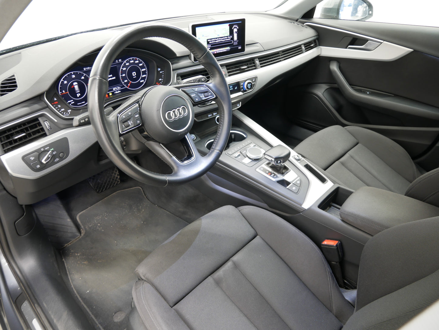 Audi A4 35 TDI 110 kW Sport