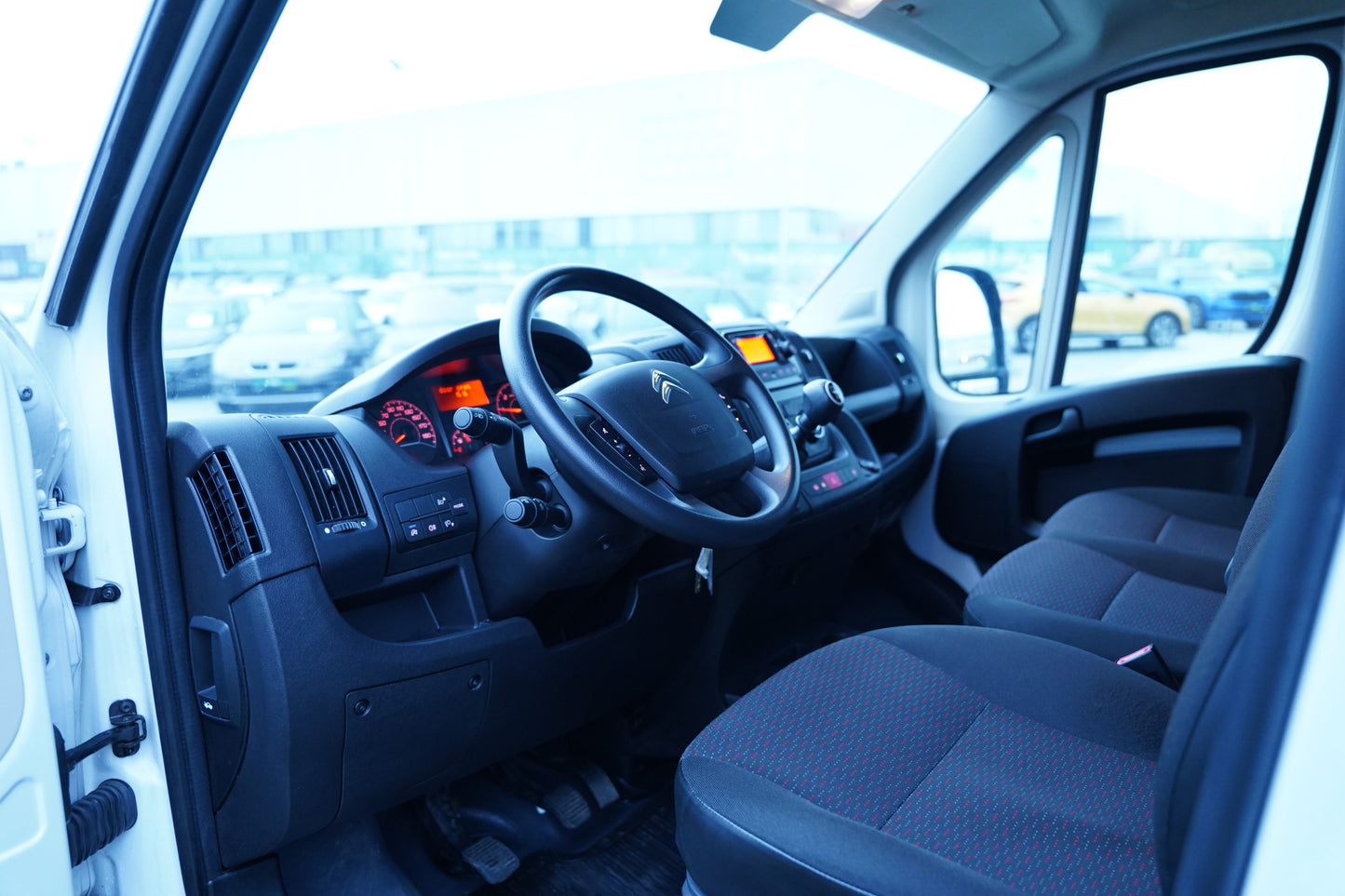 Citroën Jumper 2.2 BlueHDI 121 kW L3H2