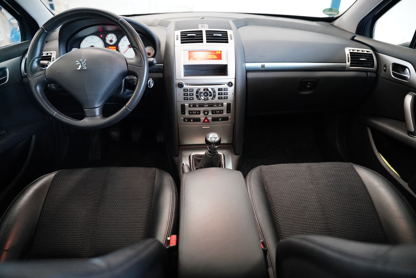 Peugeot 407 2.2 HDi 125 kW