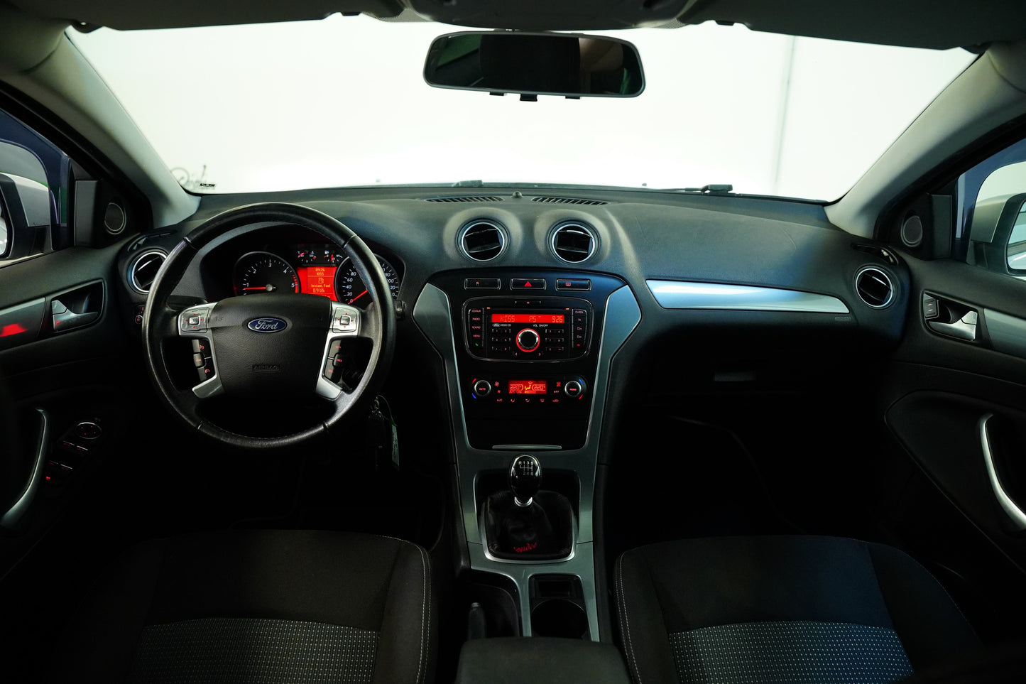 Ford Mondeo 2.0 TDCI 120 kW