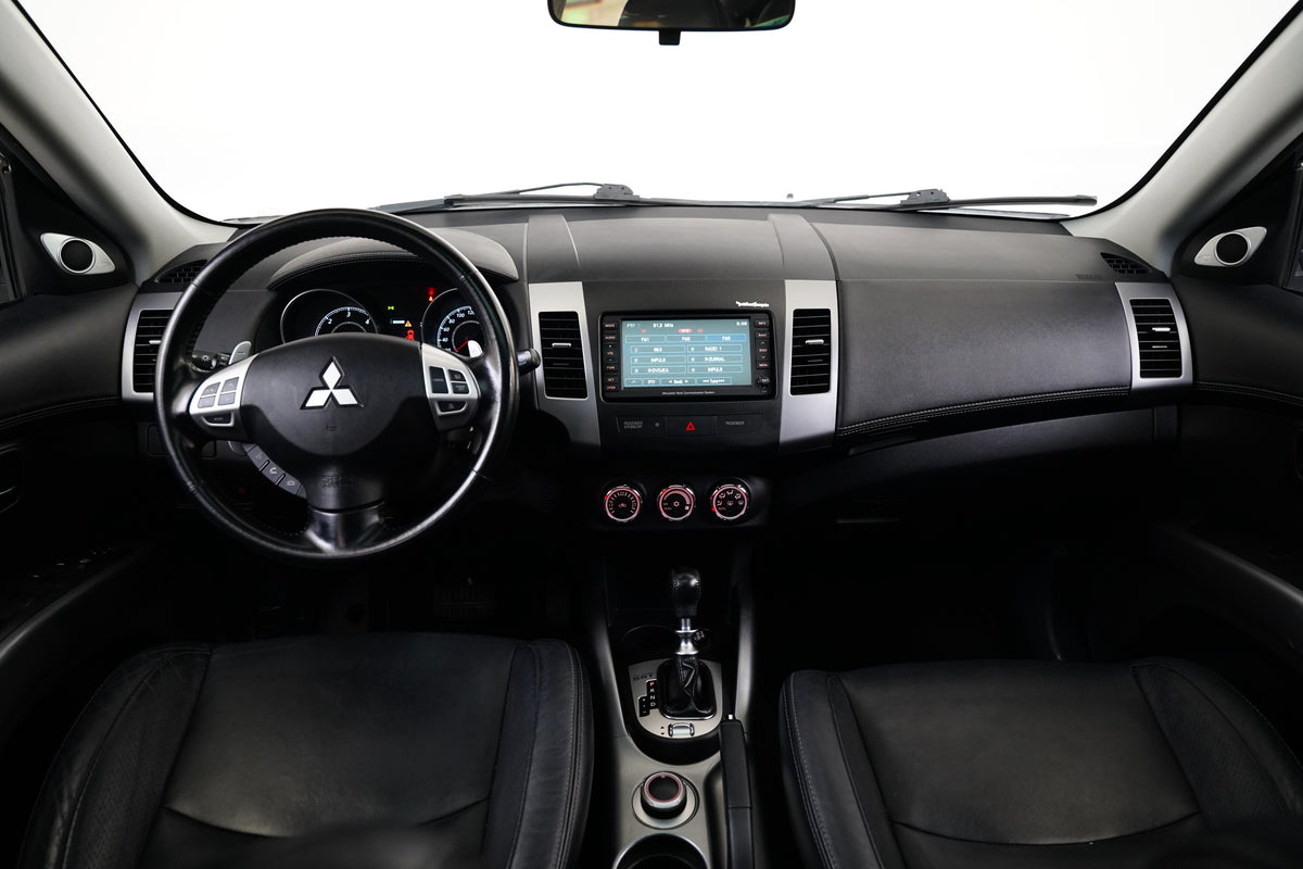 Mitsubishi Outlander 2.2 DI-D 115 kW 4x4