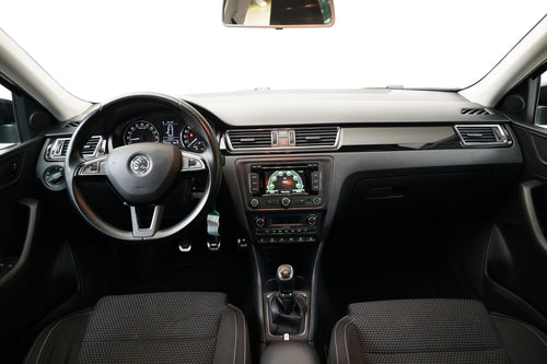 Škoda Rapid 1.6 TDI 77 kW Elegance – foto 5