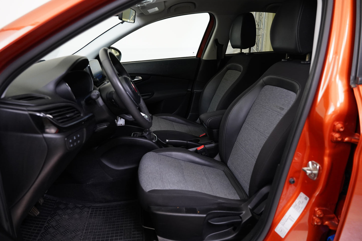 Fiat Tipo 1.6 MultiJet 96 kW HB CROSS