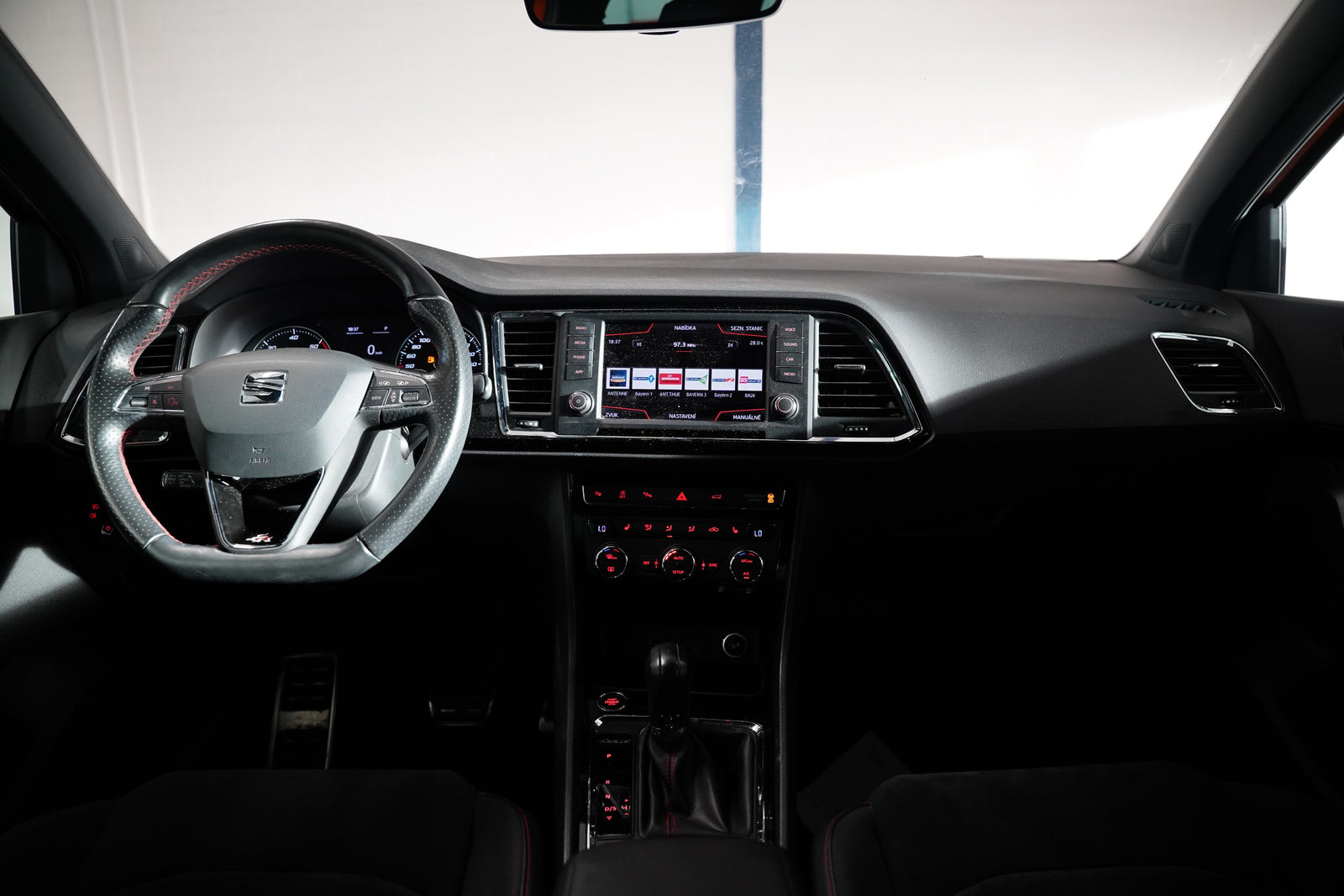 Seat Ateca 2.0 TDI 140 kW DSG 4Drive FR – foto 5
