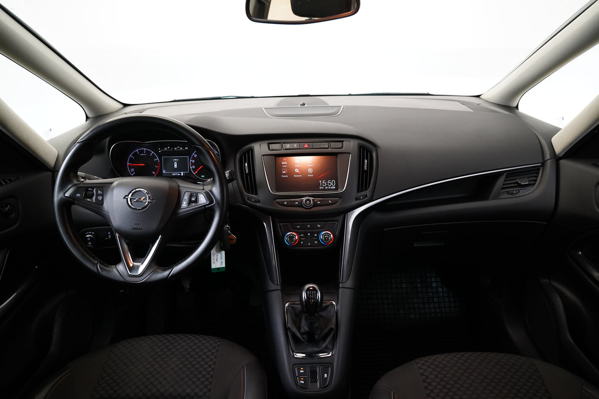 Opel Zafira 1.6T 147 kW – foto 5