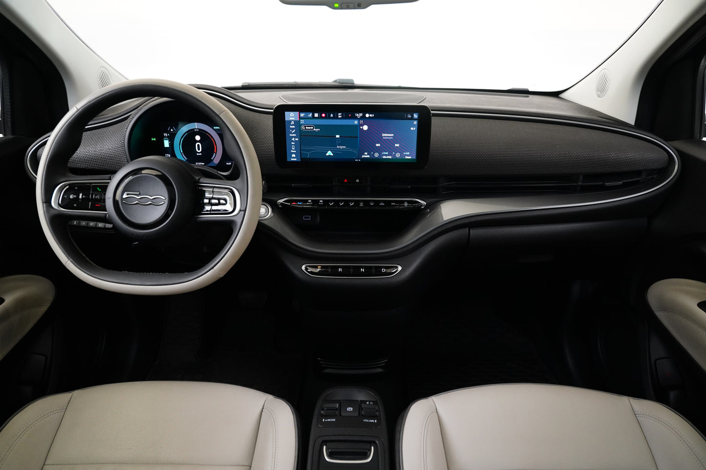 Fiat 500e 42 kWh 87 kW La Prima