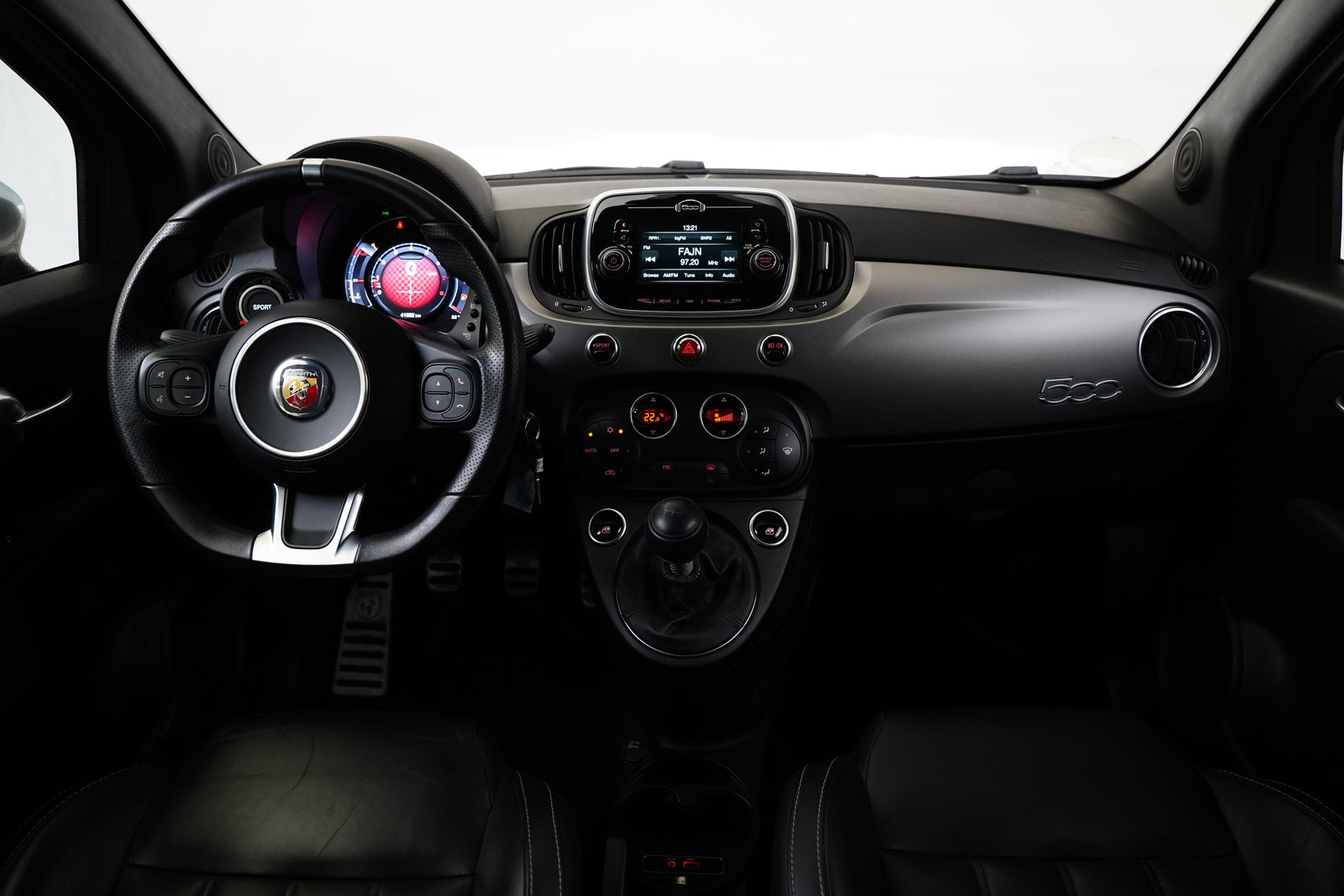 Abarth 595 1.4 Turbo 121 kW Turismo – foto 5