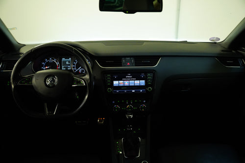 Škoda Octavia 2.0 TSI 162 kW RS DSG – foto 5