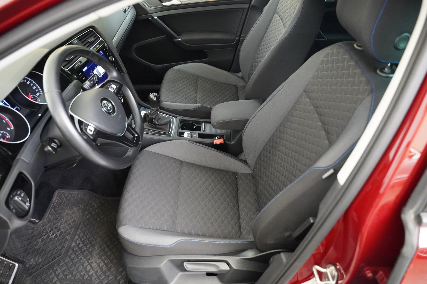 Volkswagen Golf 1.0 TSI 63 KW Join