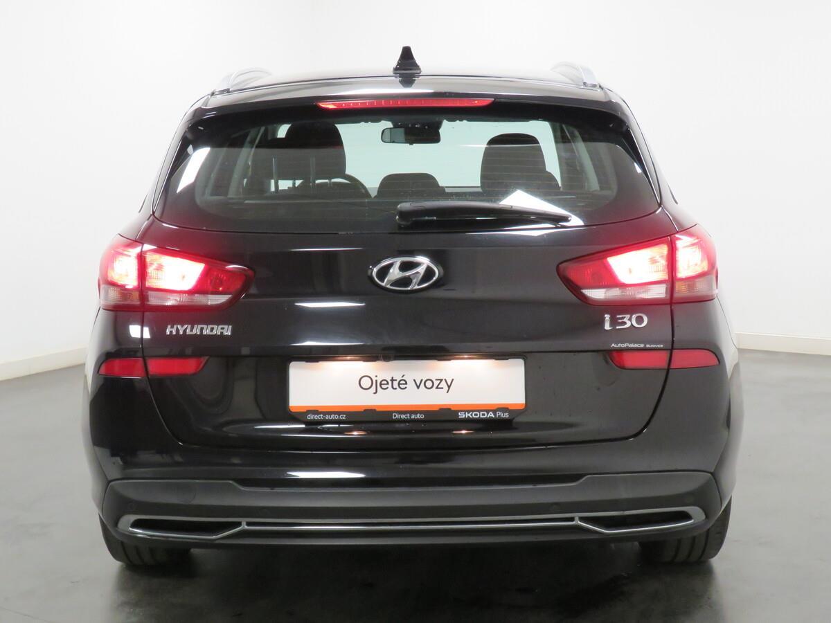 Hyundai i30 1.0 T-GDI 88 kW Family Comfort