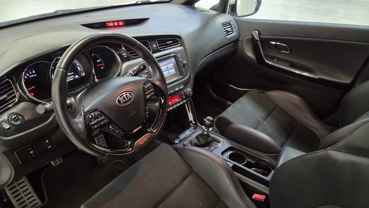 Kia Ceed 1.6 T-GDI 150 kW GT-Track