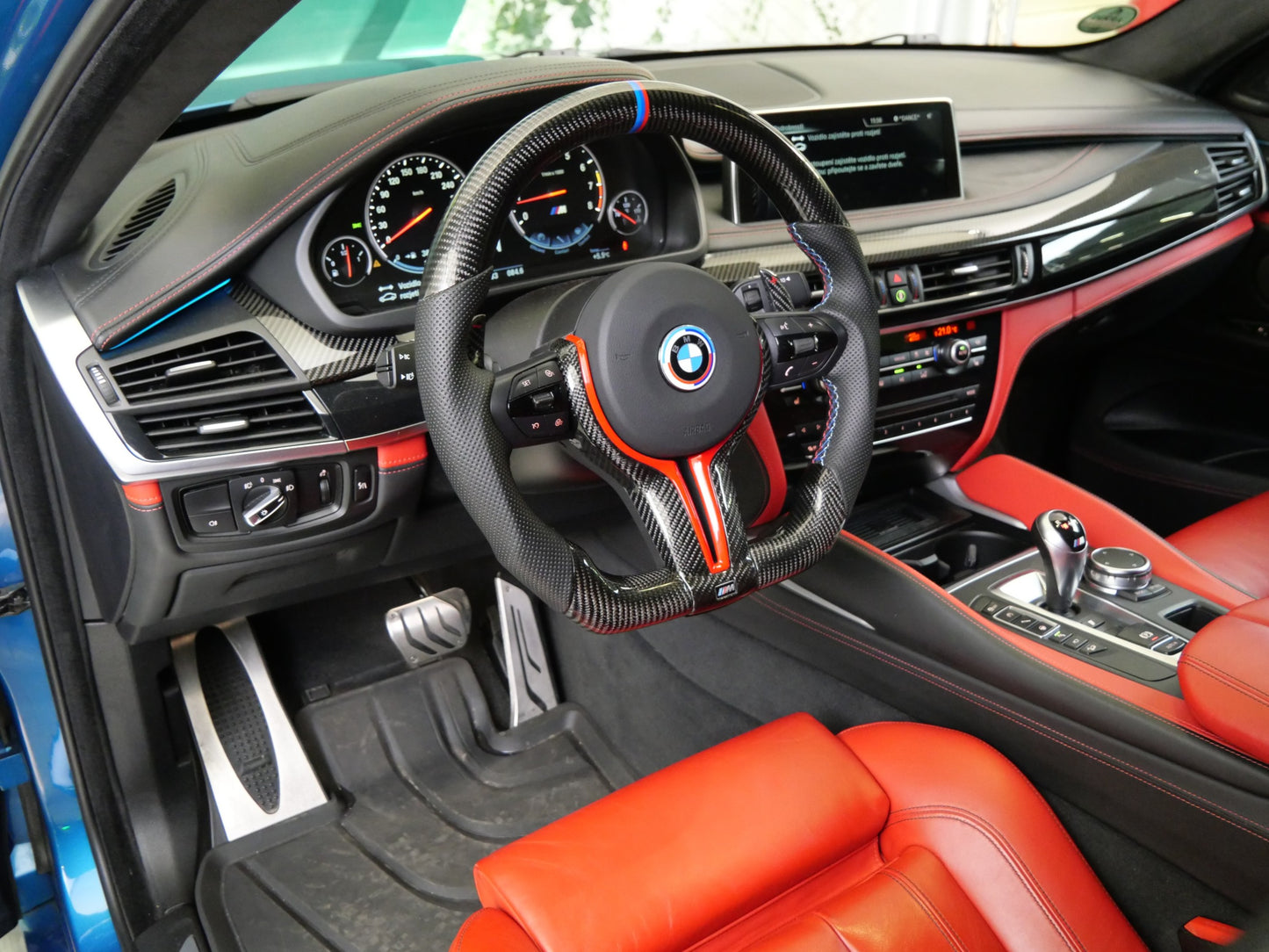 BMW X6 M 4.4 V8 TwinTurbo 423 kW