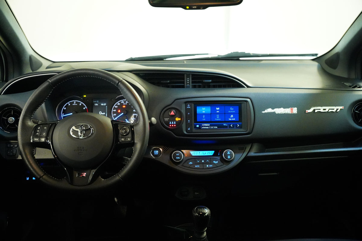 Toyota Yaris 1:5 VVT-i 82kW – foto 5