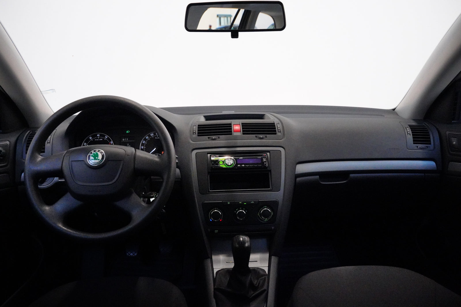 Škoda Octavia 1.4 16V 59 kW Tour – foto 5
