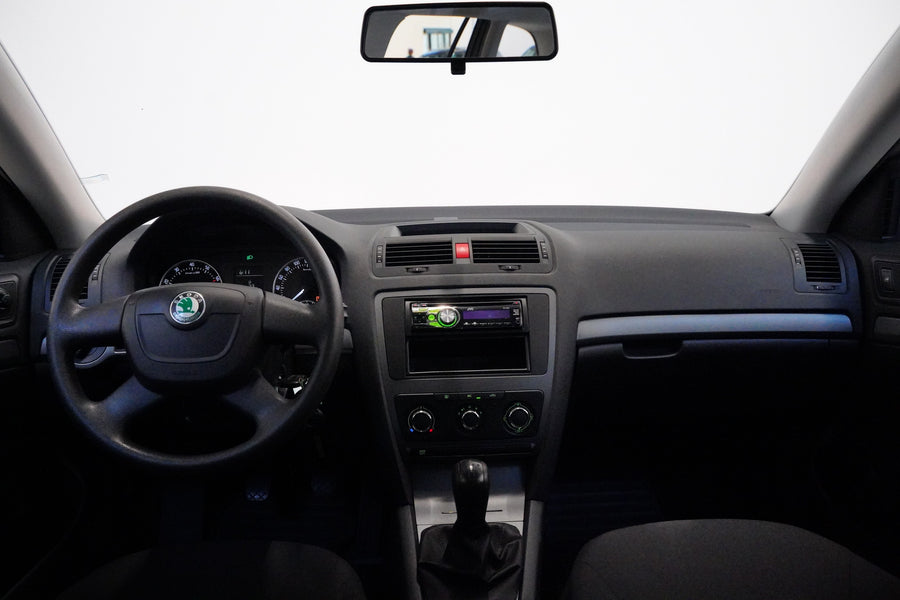 Škoda Octavia 1.4 16V 59 kW Tour – foto 5