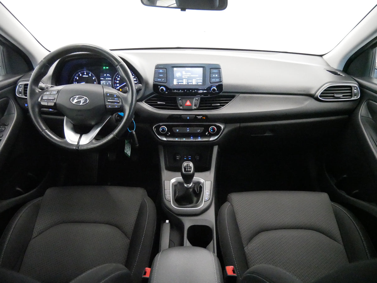 Hyundai i30 1.4 T-GDI 103 kW Trikolor Comf
