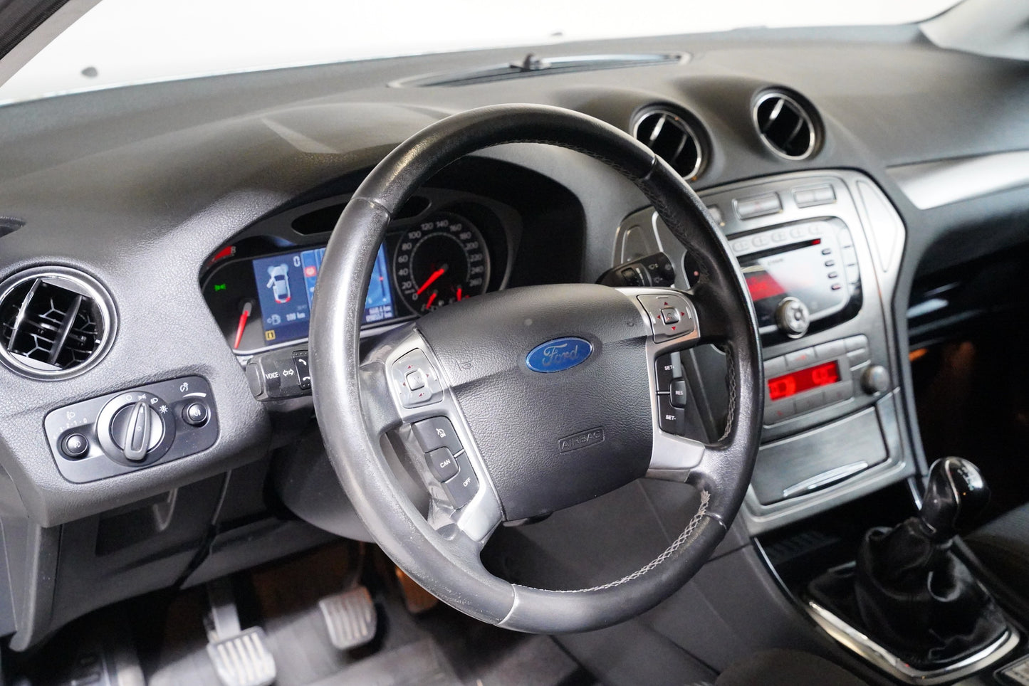 Ford Mondeo 2.0 Duratec 107 kW Serie 60