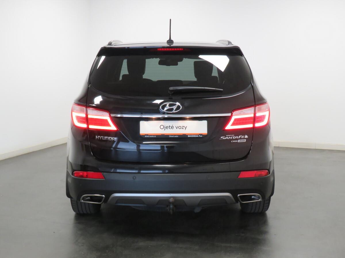 Hyundai Grand Santa Fe 2.2 CRDi 145 kW Luxury